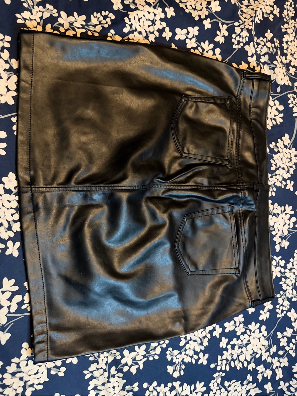 torrid Black Faux Leather Pencil Skirt - Picture 2 of 2